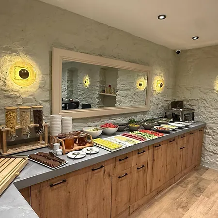 Plat Taksim Istanbul